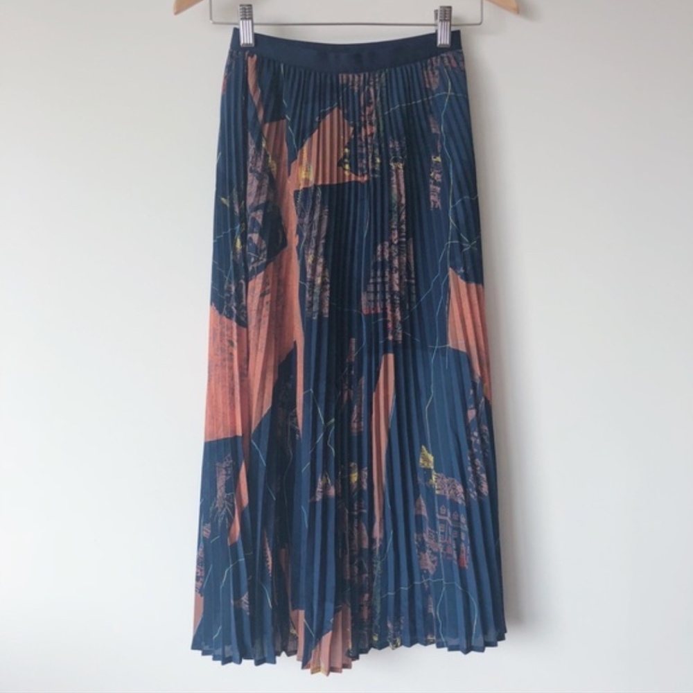 Aritzia Jude Skirt, XS, Pleated Midi